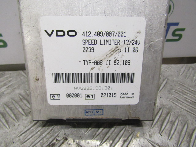 MAN TGA SPEED LIMITER CONTROL/ECU P/NO 412.409/007/001 - Электрическая система для Грузовиков: фото 2 MAN TGA SPEED LIMITER CONTROL/ECU P/NO 412.409/007/001 - Электрическая система для Грузовиков: фото 2