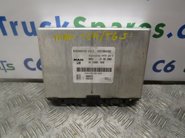 MAN TGA / TGS FFR UNIT ECU P/NO 81.25805.7040 - Блок управления для Грузовиков: фото 1 MAN TGA / TGS FFR UNIT ECU P/NO 81.25805.7040 - Блок управления для Грузовиков: фото 1