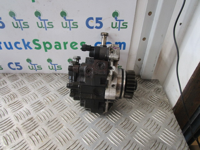 MAN TGL DO834 LFL54 BOSCH HIGH PRESSURE FUEL PUMP P/NO 0445020060 - Подготовка топлива для Грузовиков: фото 1 MAN TGL DO834 LFL54 BOSCH HIGH PRESSURE FUEL PUMP P/NO 0445020060 - Подготовка топлива для Грузовиков: фото 1