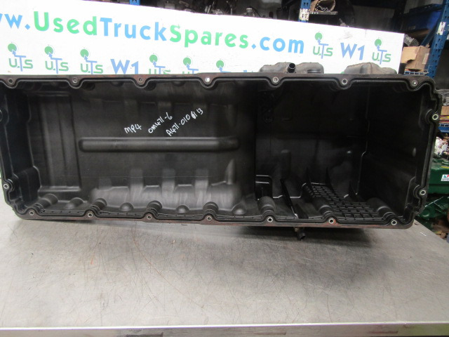 MERCEDES ACTROS MP4 OM471-6 ENGINE OIL SUMP P/NO A4710106113 - Двигатель и запчасти для Грузовиков: фото 2 MERCEDES ACTROS MP4 OM471-6 ENGINE OIL SUMP P/NO A4710106113 - Двигатель и запчасти для Грузовиков: фото 2