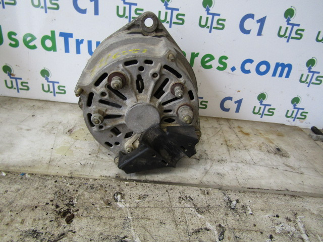 MERCEDES ATEGO 815/1823 ALTERNATOR BOSCH P/NO 0986040260 - Электрическая система для Грузовиков: фото 3 MERCEDES ATEGO 815/1823 ALTERNATOR BOSCH P/NO 0986040260 - Электрическая система для Грузовиков: фото 3