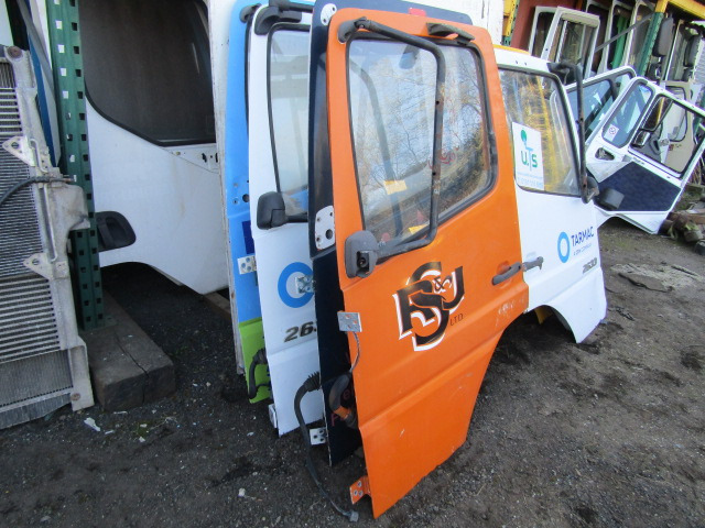MERCEDES ATEGO/AXOR COMPLETE DOORS - Кабина и интерьер для Грузовиков: фото 4 MERCEDES ATEGO/AXOR COMPLETE DOORS - Кабина и интерьер для Грузовиков: фото 4
