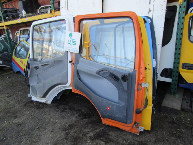 MERCEDES ATEGO/AXOR COMPLETE DOORS - Кабина и интерьер для Грузовиков: фото 2 MERCEDES ATEGO/AXOR COMPLETE DOORS - Кабина и интерьер для Грузовиков: фото 2