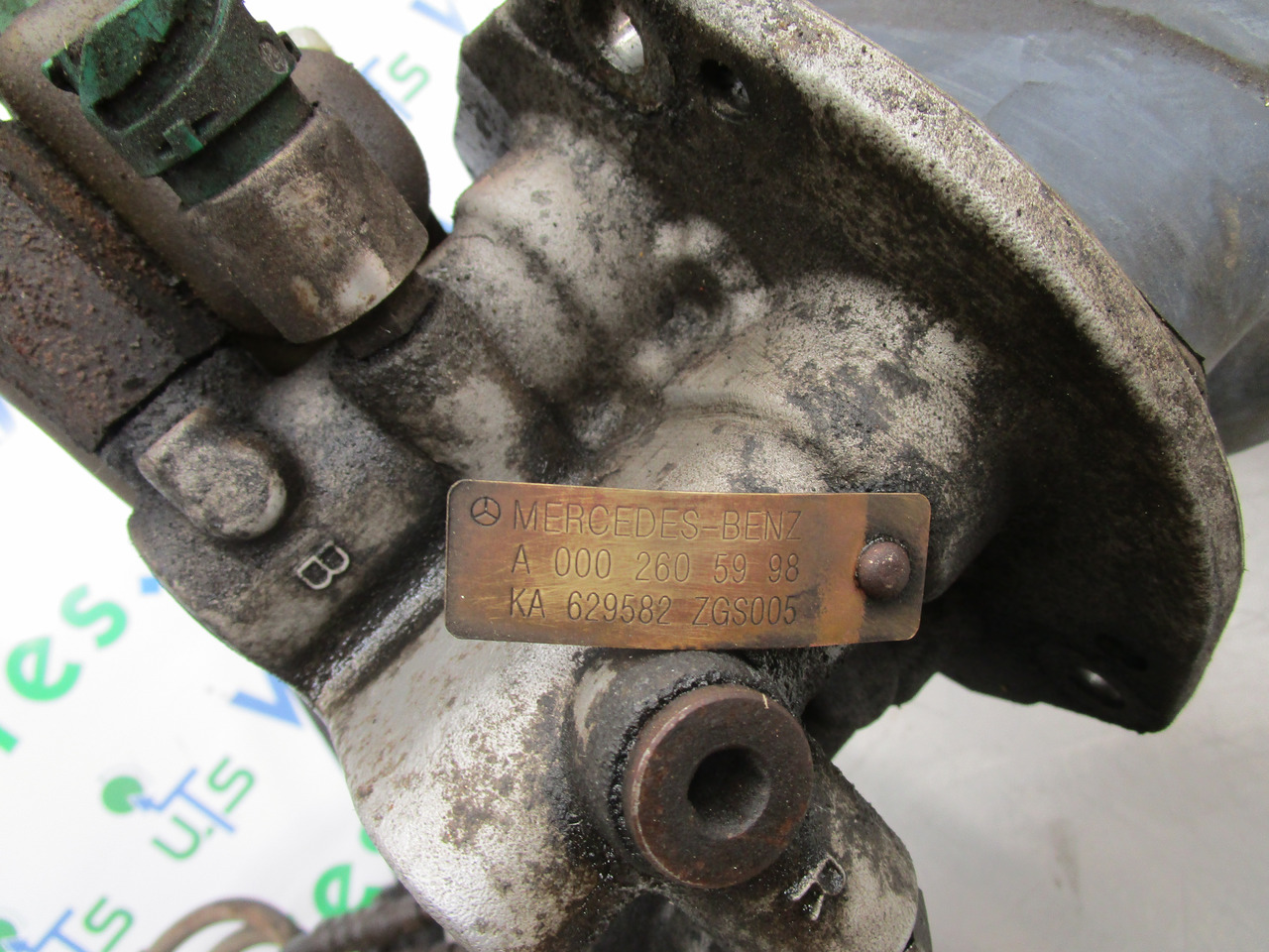 MERCEDES AXOR HYDRAULIC GEARCHANGE 9 SPEED - Кабина и интерьер для Грузовиков: фото 2 MERCEDES AXOR HYDRAULIC GEARCHANGE 9 SPEED - Кабина и интерьер для Грузовиков: фото 2