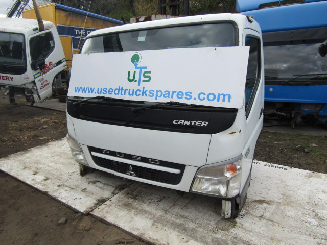 MITSUBISHI FUSO 35C13 EURO 5 CAB 2012 - Кабина для Грузовиков: фото 1 MITSUBISHI FUSO 35C13 EURO 5 CAB 2012 - Кабина для Грузовиков: фото 1