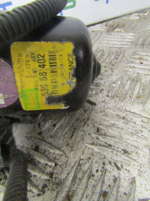 RENAULT MIDLUM DCI WIPER MOTOR P/NO 53558402 - Кабина и интерьер для Грузовиков: фото 3 RENAULT MIDLUM DCI WIPER MOTOR P/NO 53558402 - Кабина и интерьер для Грузовиков: фото 3