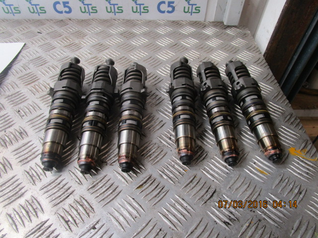 SCANIA 124 420 DC1203 INJECTORS (6) 4076912 - Подготовка топлива для Грузовиков: фото 1 SCANIA 124 420 DC1203 INJECTORS (6) 4076912 - Подготовка топлива для Грузовиков: фото 1