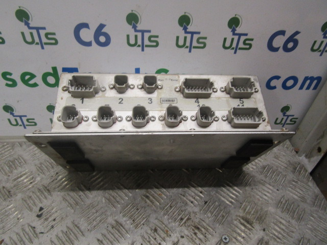SCHMIDT STRATOS GRITTER ECU/CONTROL TYPE NU501K - Блок управления для Коммунальной и специальной техники: фото 1 SCHMIDT STRATOS GRITTER ECU/CONTROL TYPE NU501K - Блок управления для Коммунальной и специальной техники: фото 1