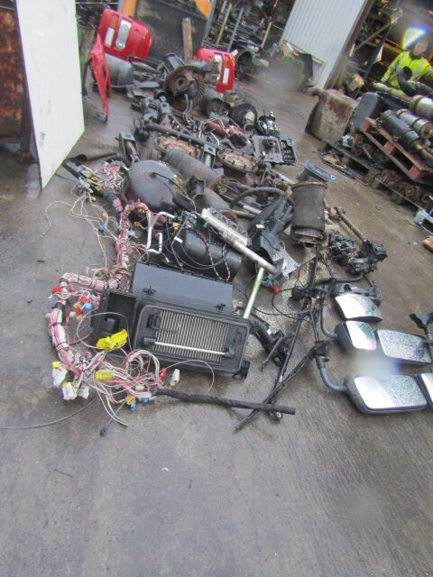 MAN TGA 26 430/440 EXPORT BASKET SUITS 2005-2010 - Запчасти для Грузовиков: фото 4 MAN TGA 26 430/440 EXPORT BASKET SUITS 2005-2010 - Запчасти для Грузовиков: фото 4