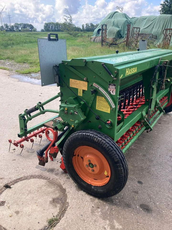Hassia Euro 300/29 - Техника для обработки почвы: фото 5 Hassia Euro 300/29 - Техника для обработки почвы: фото 5