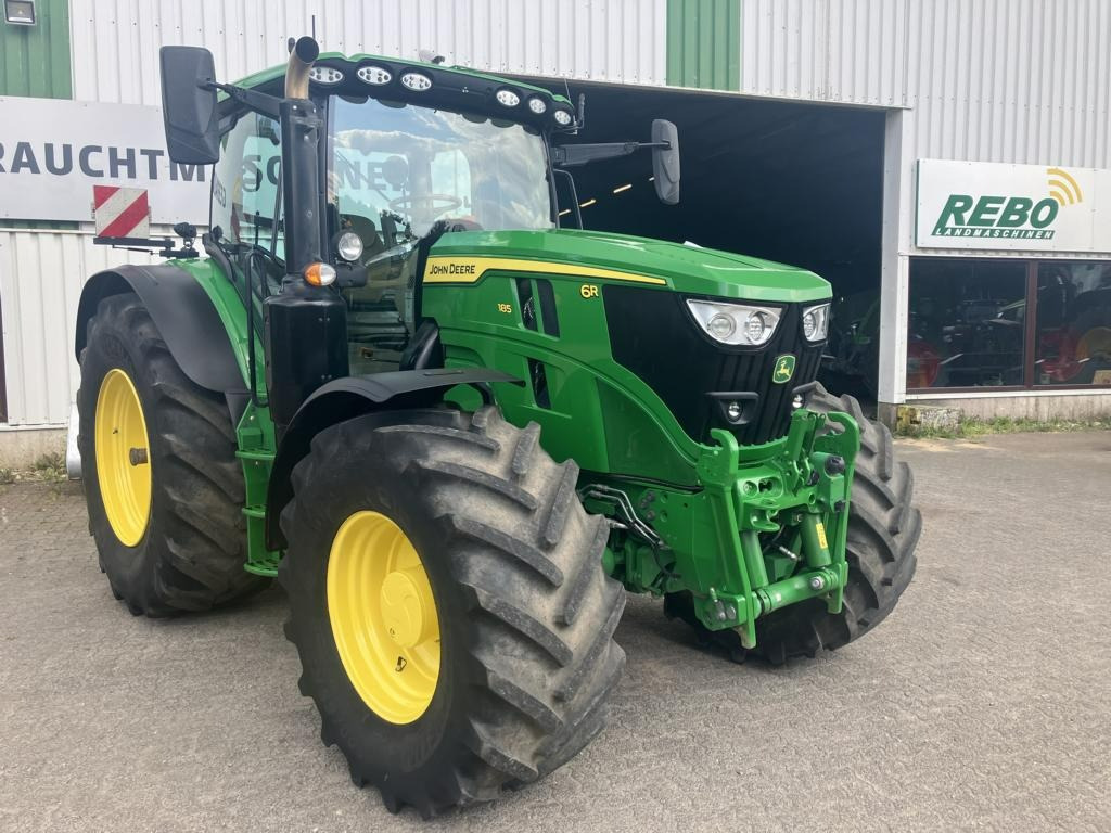 John Deere 6R185 - Трактор: фото 1 John Deere 6R185 - Трактор: фото 1