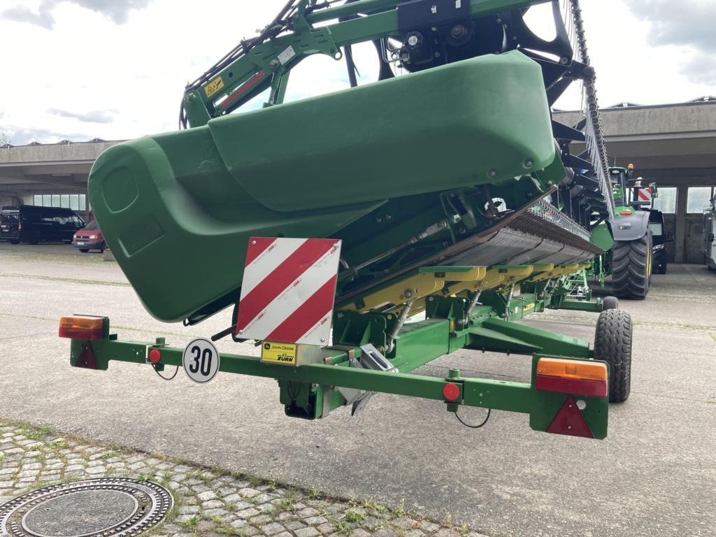 John Deere SCHNEIDWERK 630X - Зерноуборочный комбайн: фото 5 John Deere SCHNEIDWERK 630X - Зерноуборочный комбайн: фото 5