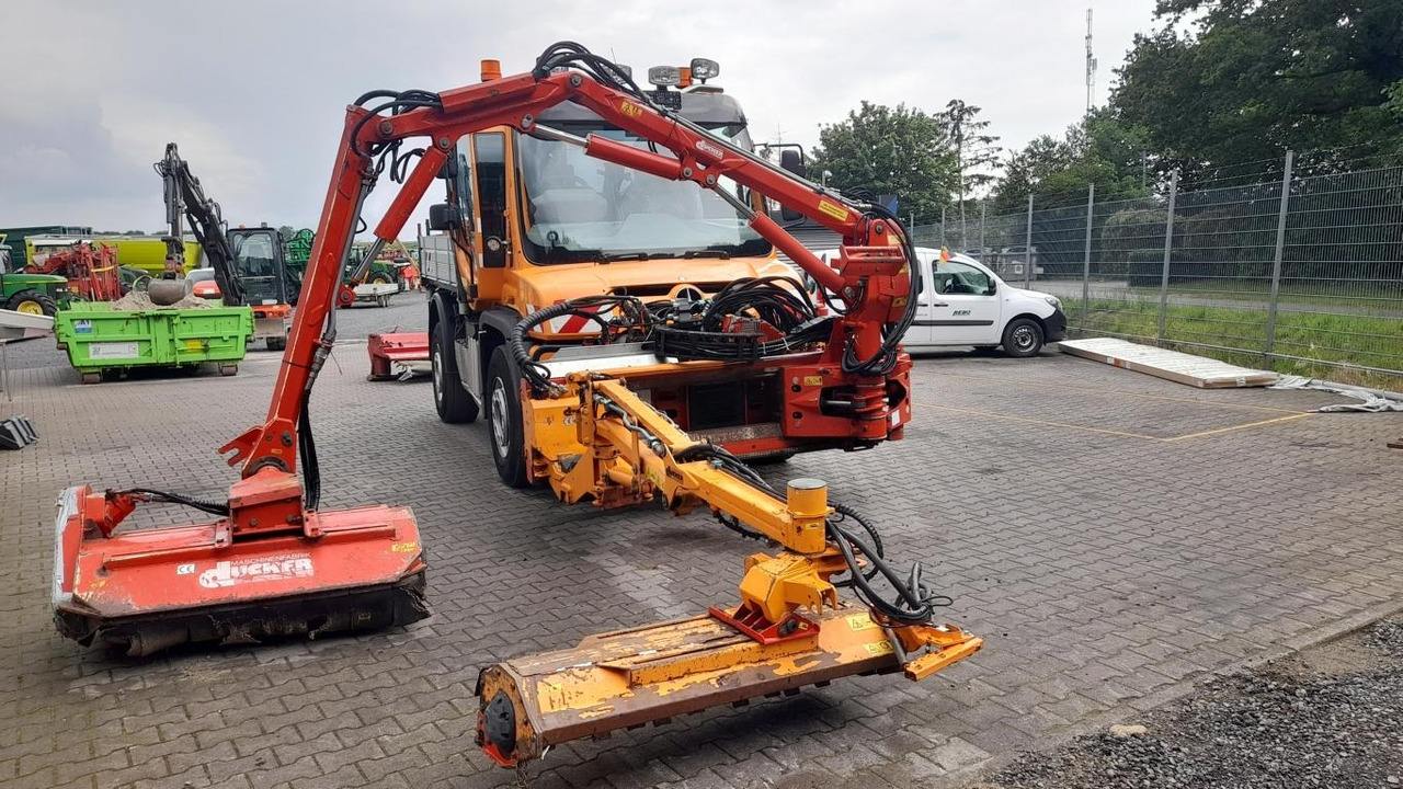 Mercedes-Benz UNIMOG U 527 - Коммунальная/ Специальная техника: фото 4 Mercedes-Benz UNIMOG U 527 - Коммунальная/ Специальная техника: фото 4