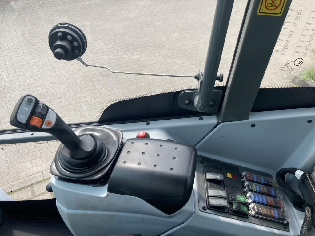 Kramer KL 25.5 - Колёсный погрузчик: фото 2 Kramer KL 25.5 - Колёсный погрузчик: фото 2