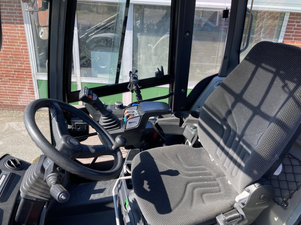 Kramer KL 70.8 - Колёсный погрузчик: фото 4 Kramer KL 70.8 - Колёсный погрузчик: фото 4