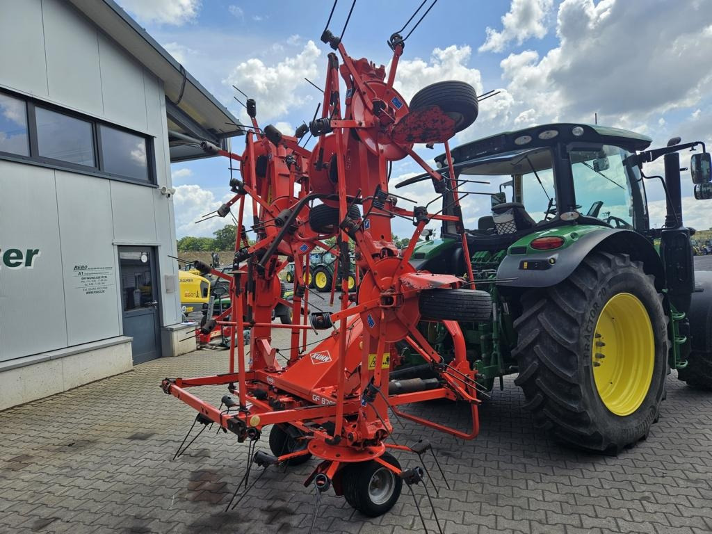Kuhn GF8702 - Сеноворошилка: фото 3 Kuhn GF8702 - Сеноворошилка: фото 3