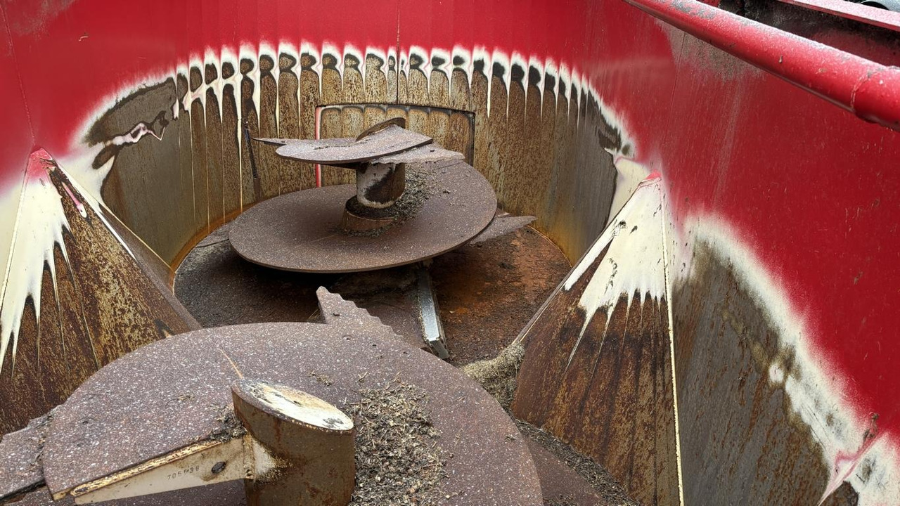 Siloking VM-14 DUO T - Кормораздатчик: фото 4 Siloking VM-14 DUO T - Кормораздатчик: фото 4