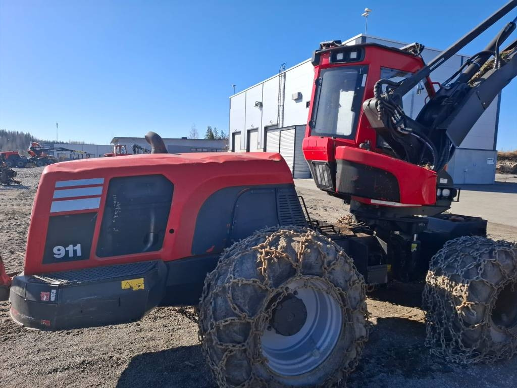 Komatsu 911  - Харвестер: фото 3 Komatsu 911  - Харвестер: фото 3