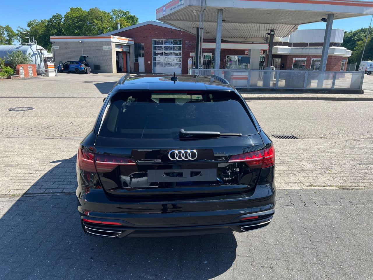 Audi A4 Avant 35 TFSI advanced Hybrid /Benzin AUTOMAT - Легковой автомобиль: фото 4 Audi A4 Avant 35 TFSI advanced Hybrid /Benzin AUTOMAT - Легковой автомобиль: фото 4