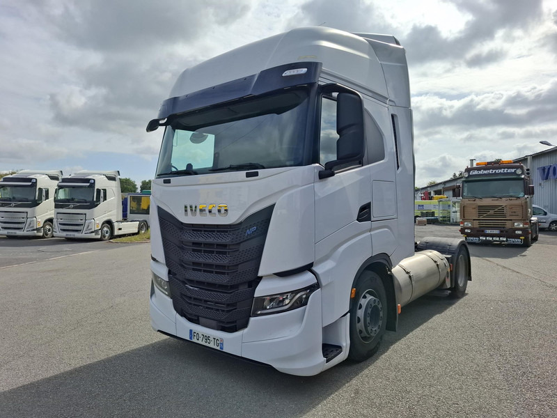 Iveco S-WAY - Тягач: фото 1 Iveco S-WAY - Тягач: фото 1