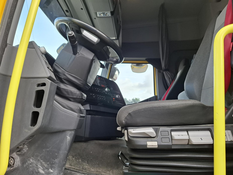 Renault C Cab 2.5 - Тягач: фото 5 Renault C Cab 2.5 - Тягач: фото 5
