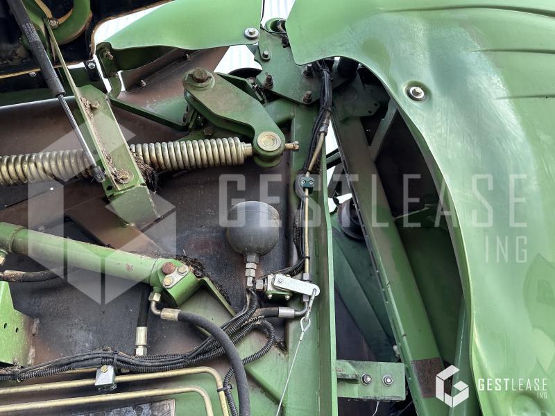 Krone COMPRIMA V 150 XC - Пресс-подборщик рулонный: фото 5 Krone COMPRIMA V 150 XC - Пресс-подборщик рулонный: фото 5