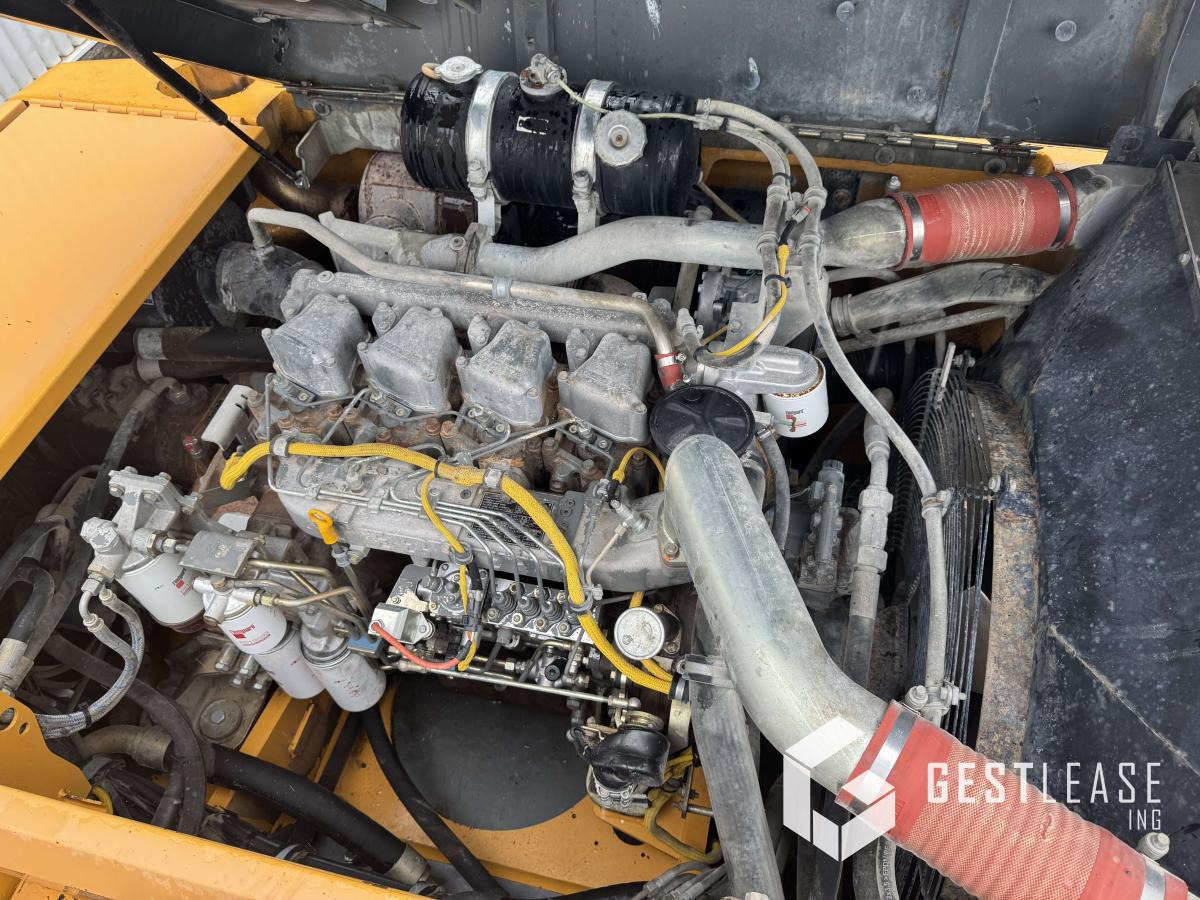 Гусеничный экскаватор Liebherr R934B HDSL: фото 11