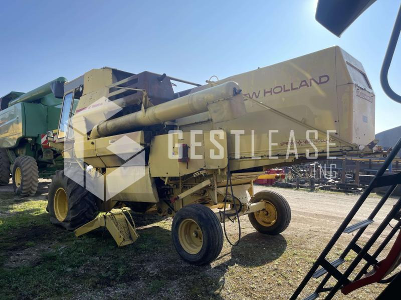 New Holland CLAYSON 1540 - Зерноуборочный комбайн: фото 3 New Holland CLAYSON 1540 - Зерноуборочный комбайн: фото 3