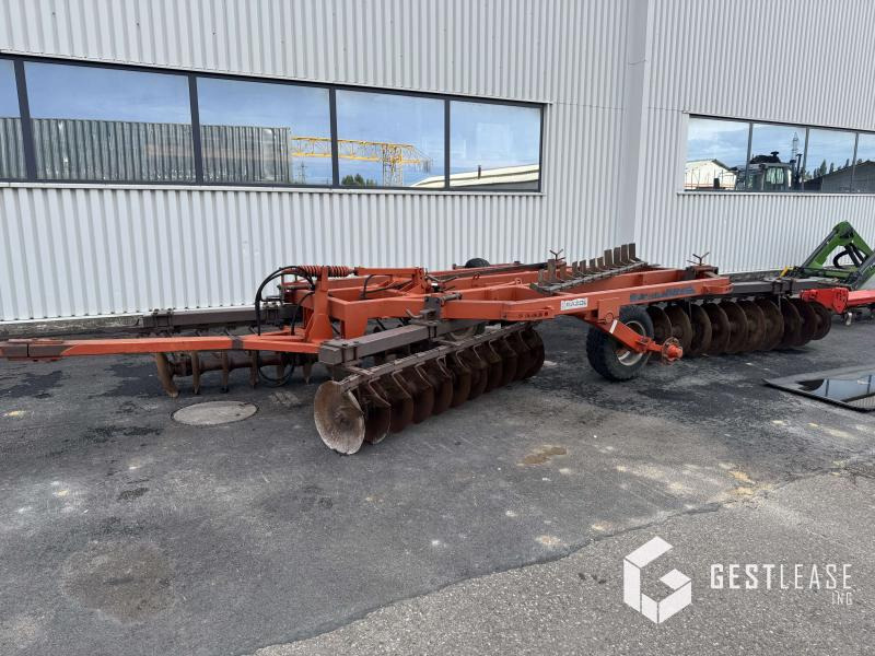 Razol 4M - Дисковая борона: фото 1 Razol 4M - Дисковая борона: фото 1