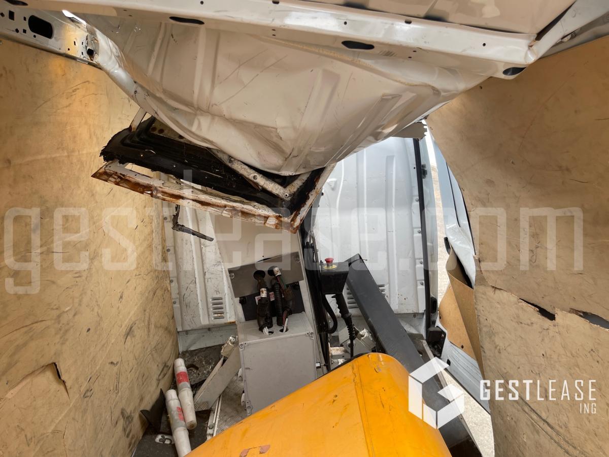 Грузовик с подъемником Renault MASTER 3 2.3 DCI 125 avec nacelle KLUBB: фото 8