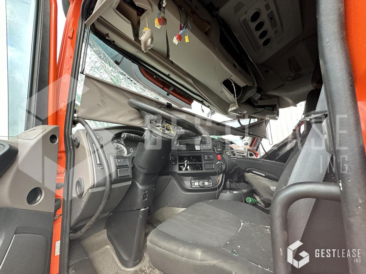 Тягач DAF XF480: фото 11