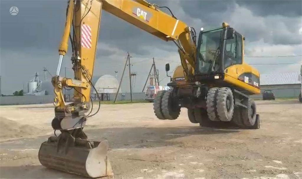 CAT M315C - Колёсный экскаватор: фото 2 CAT M315C - Колёсный экскаватор: фото 2