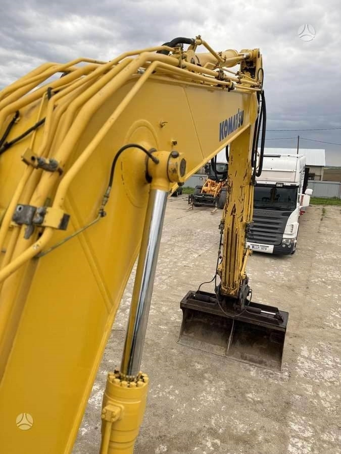Гусеничный экскаватор Komatsu PC 190 LC-8: фото 16