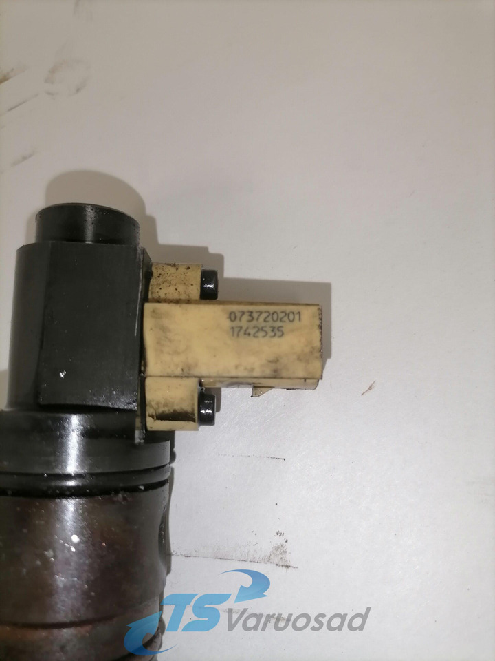 DAF Injector 1742535 - Топливный насос для Грузовиков: фото 2 DAF Injector 1742535 - Топливный насос для Грузовиков: фото 2