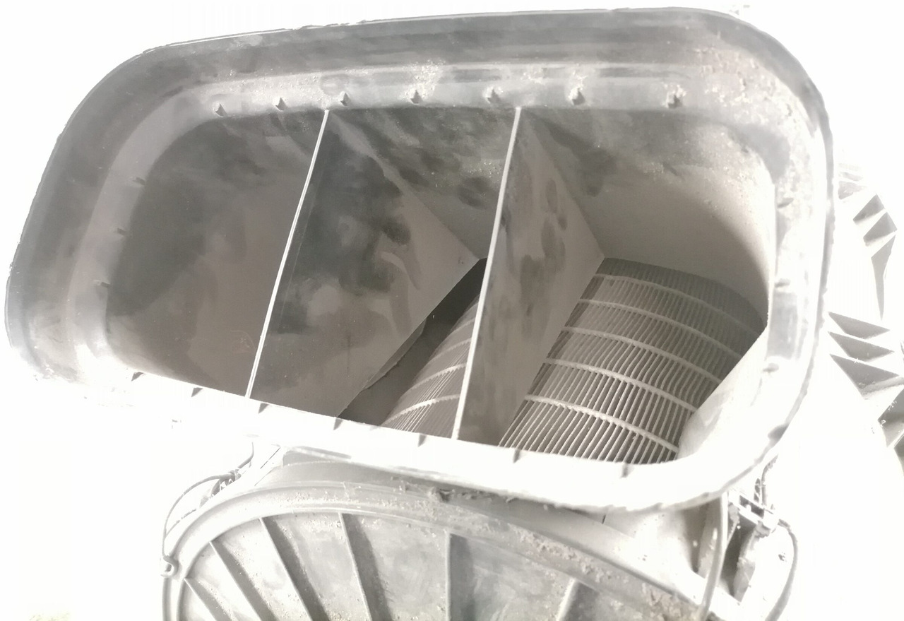 Система впуска для Грузовиков MAN Air filter housing 81084006032: фото 6