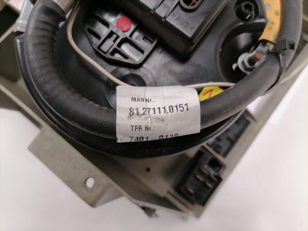 MAN Dashboard 81272026107 - Приборная панель для Грузовиков: фото 5 MAN Dashboard 81272026107 - Приборная панель для Грузовиков: фото 5