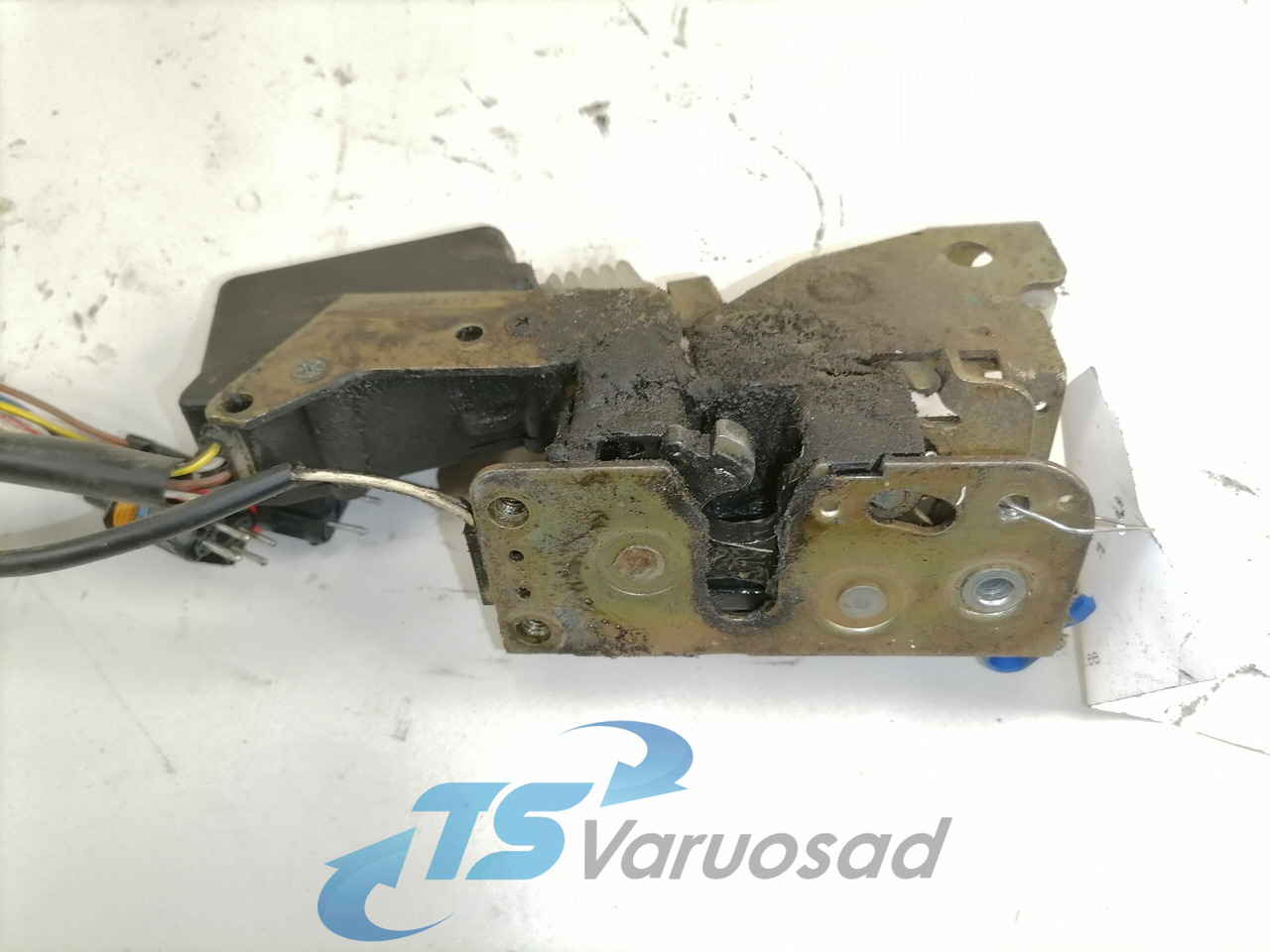 MAN Door lock 81626806122 - Дверь и запчасти для Грузовиков: фото 3 MAN Door lock 81626806122 - Дверь и запчасти для Грузовиков: фото 3
