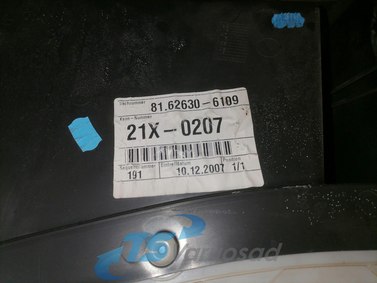 MAN Door trim panel 81626306109 - Дверь и запчасти для Грузовиков: фото 3 MAN Door trim panel 81626306109 - Дверь и запчасти для Грузовиков: фото 3
