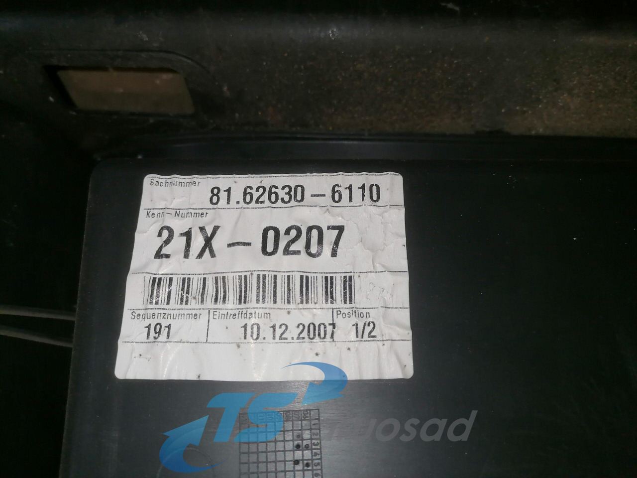 MAN Door trim panel 81626306110 - Дверь и запчасти для Грузовиков: фото 3 MAN Door trim panel 81626306110 - Дверь и запчасти для Грузовиков: фото 3