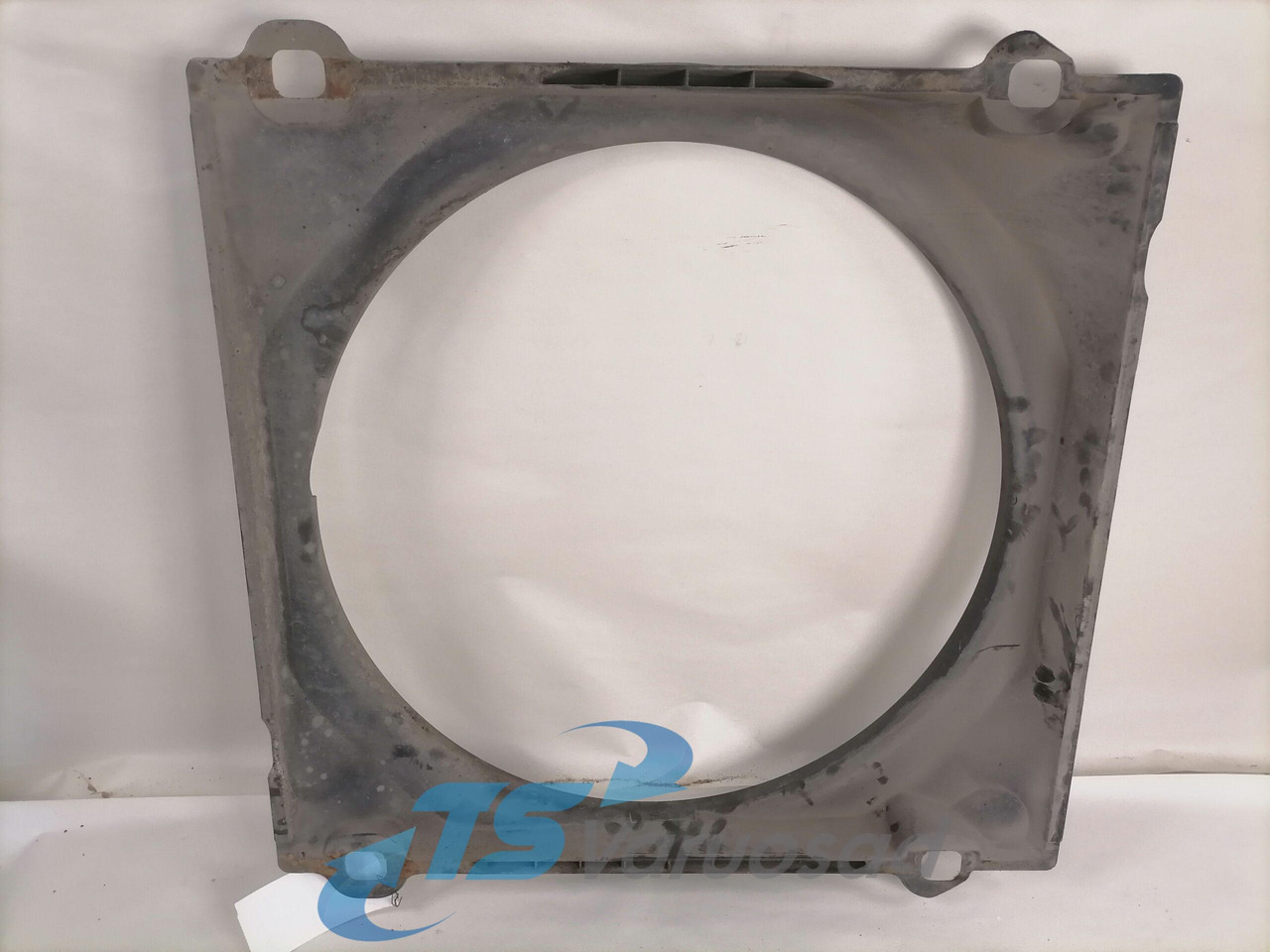 MAN Fan shroud 85066200005 - Радиатор для Грузовиков: фото 2 MAN Fan shroud 85066200005 - Радиатор для Грузовиков: фото 2