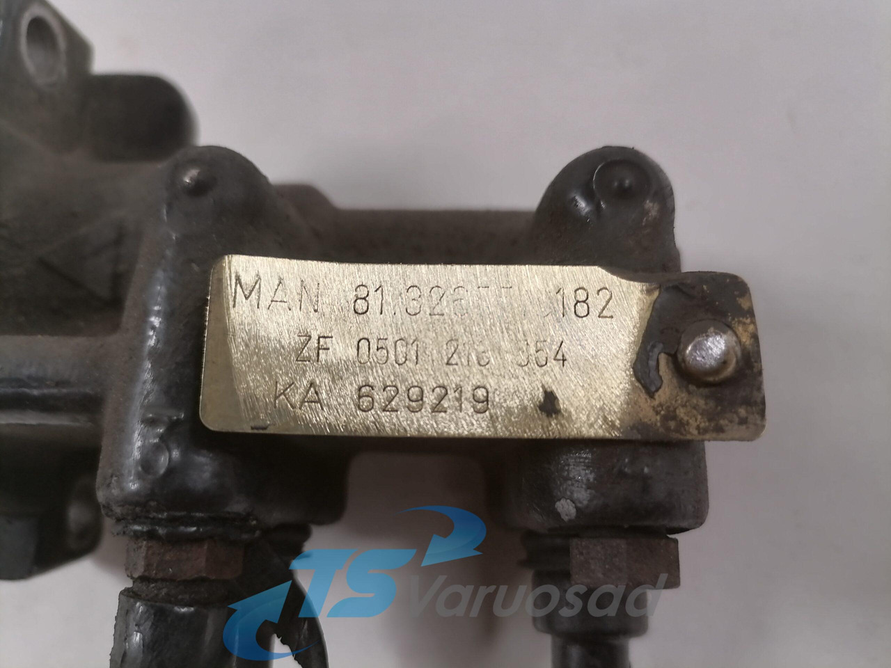 MAN Gear control 81326556182 - Коробка передач и запчасти для Грузовиков: фото 4 MAN Gear control 81326556182 - Коробка передач и запчасти для Грузовиков: фото 4