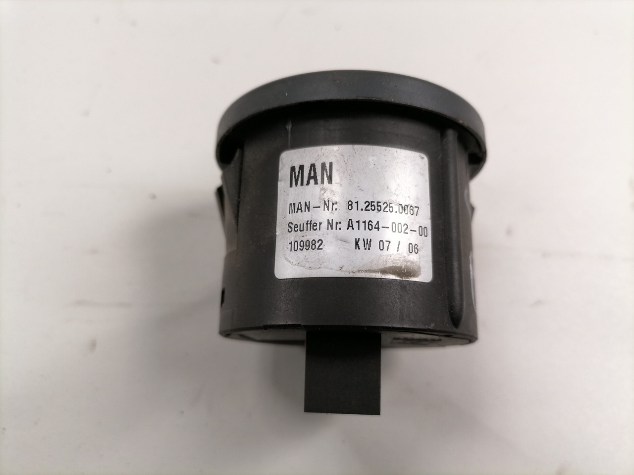 MAN Lüliti, differentsiaalilukk 81255250067 - Кабина для Грузовиков: фото 5 MAN Lüliti, differentsiaalilukk 81255250067 - Кабина для Грузовиков: фото 5