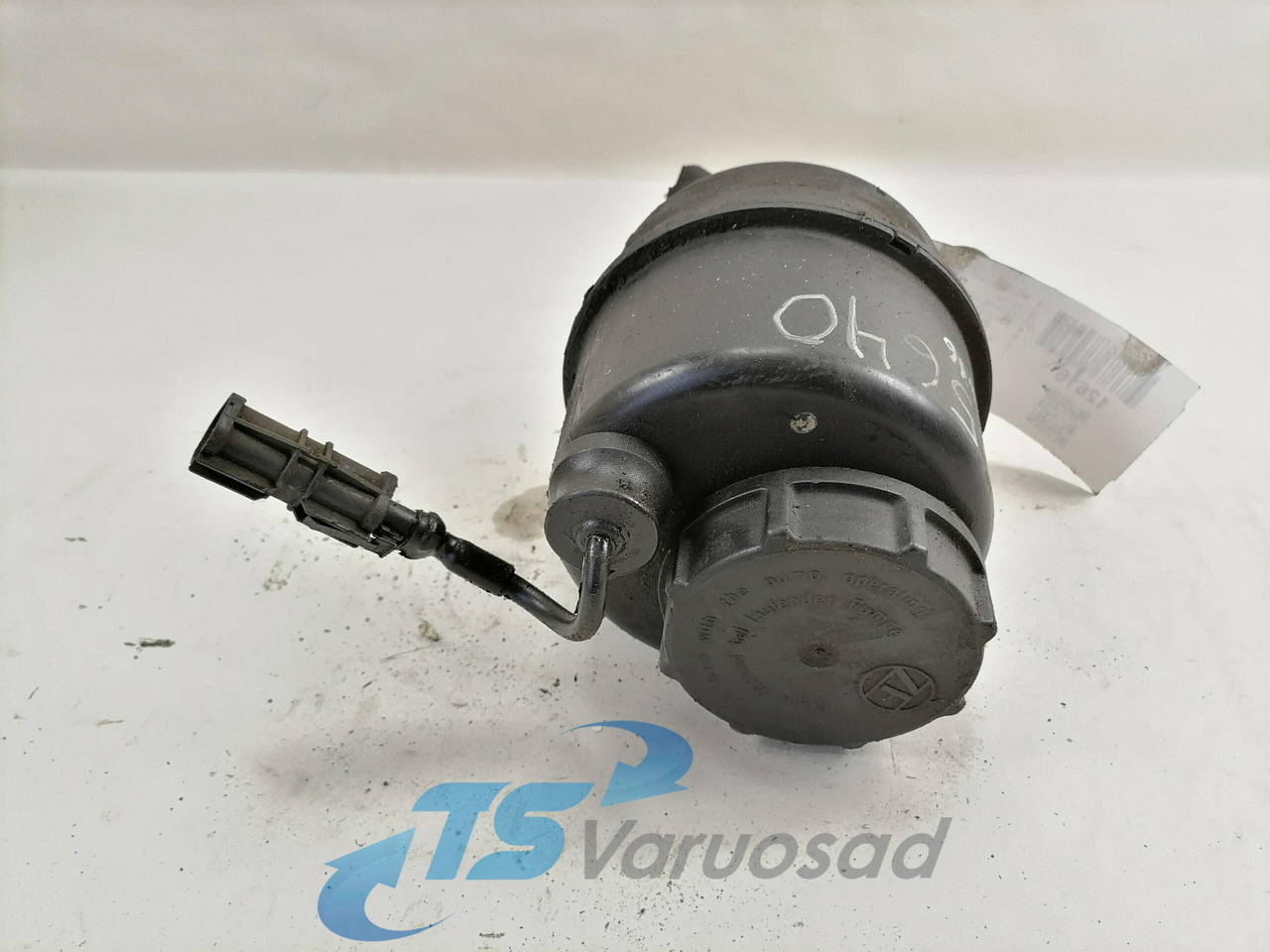 MAN Roolisüsteemi õlimahuti 81473016054 - Шланг рулевого управления для Грузовиков: фото 2 MAN Roolisüsteemi õlimahuti 81473016054 - Шланг рулевого управления для Грузовиков: фото 2