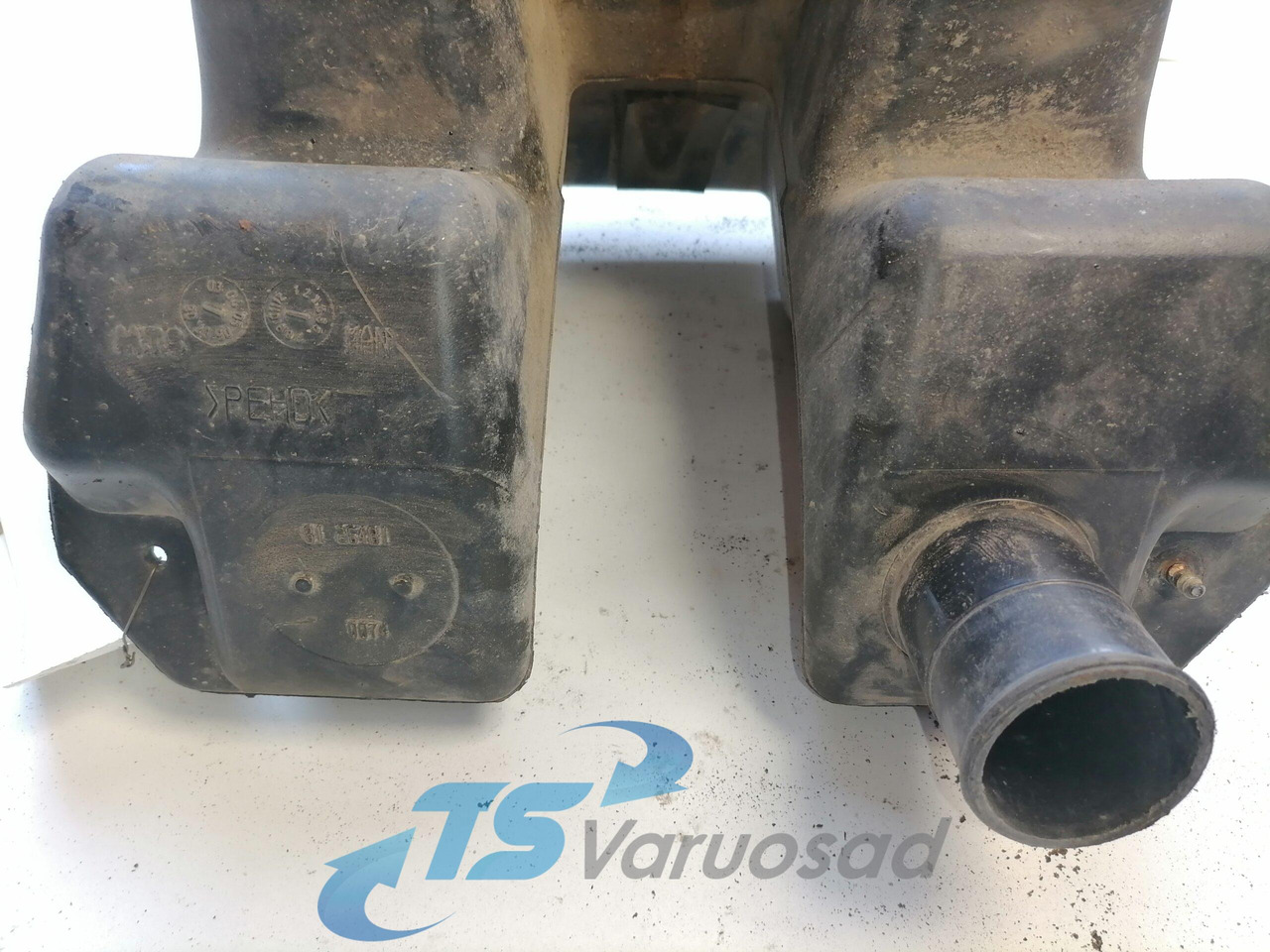 MAN Windscreen washer fluid tank 81264810074 - Щетка стеклоочистителя для Грузовиков: фото 3 MAN Windscreen washer fluid tank 81264810074 - Щетка стеклоочистителя для Грузовиков: фото 3