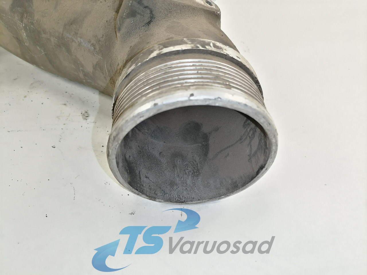 MAN intercooler pipe 51094113633 - Интеркулер для Грузовиков: фото 3 MAN intercooler pipe 51094113633 - Интеркулер для Грузовиков: фото 3