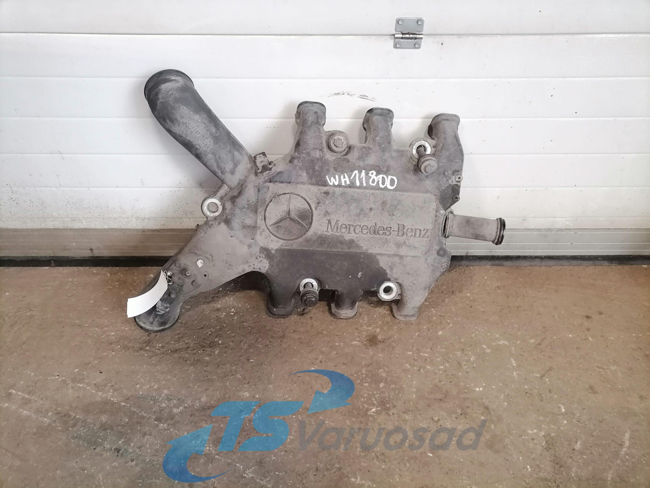 Mercedes-Benz Intake mainfold A5410981717 - Впускной коллектор для Грузовиков: фото 1 Mercedes-Benz Intake mainfold A5410981717 - Впускной коллектор для Грузовиков: фото 1