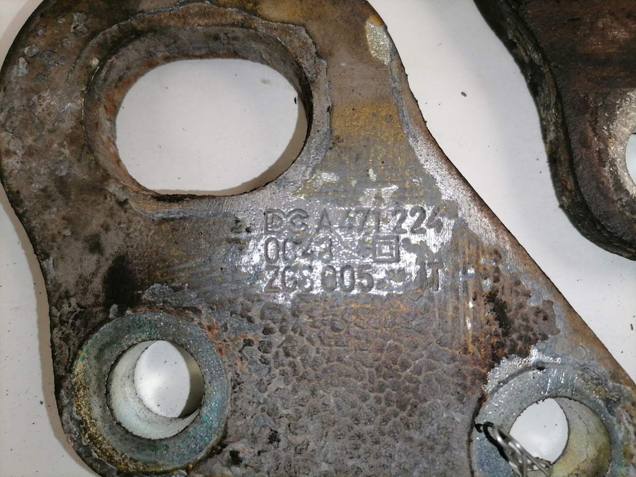 Mercedes-Benz Kandur mootorilt A4712240043 - Универсальная запчасть для Грузовиков: фото 5 Mercedes-Benz Kandur mootorilt A4712240043 - Универсальная запчасть для Грузовиков: фото 5