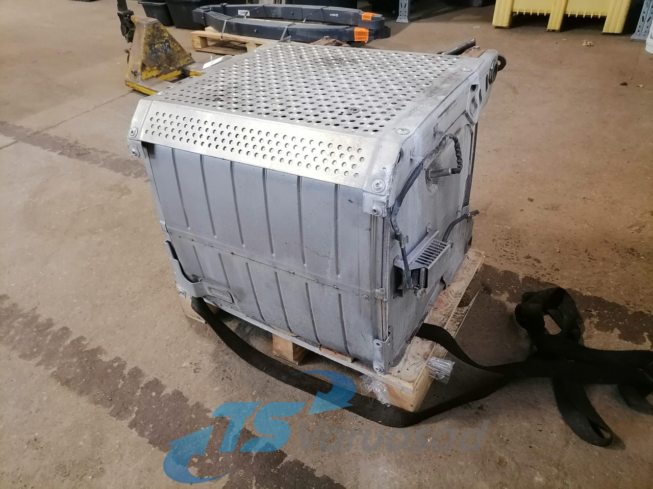 Mercedes-Benz Muffler A0034900314 - Глушитель для Грузовиков: фото 4 Mercedes-Benz Muffler A0034900314 - Глушитель для Грузовиков: фото 4