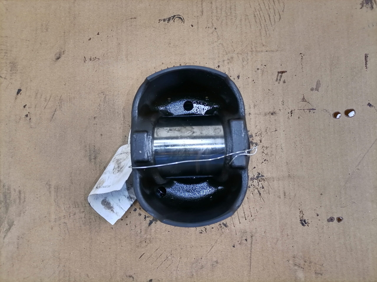 Mercedes-Benz Piston A4710371601 - Поршень/ Кольцо/ Втулка для Грузовиков: фото 5 Mercedes-Benz Piston A4710371601 - Поршень/ Кольцо/ Втулка для Грузовиков: фото 5