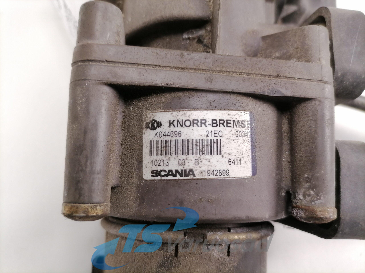 Scania Brake pressure control 1942899 - Тормозной клапан для Грузовиков: фото 4 Scania Brake pressure control 1942899 - Тормозной клапан для Грузовиков: фото 4